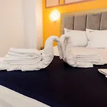 Eros Hotel 3*