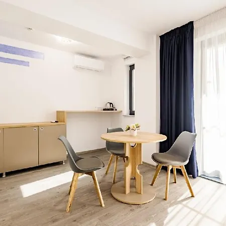 Hotel Eros