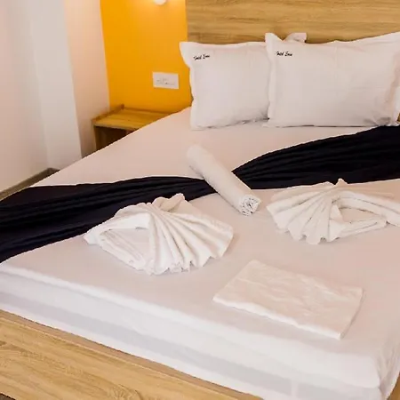 Eros Hotel 3*