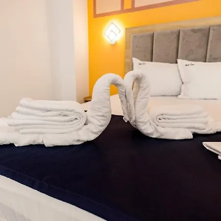 Eros Hotel 3*