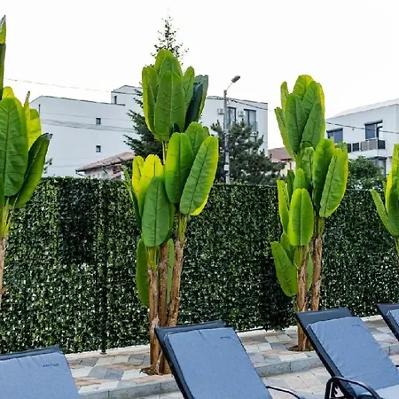 Eros Hotel 3*